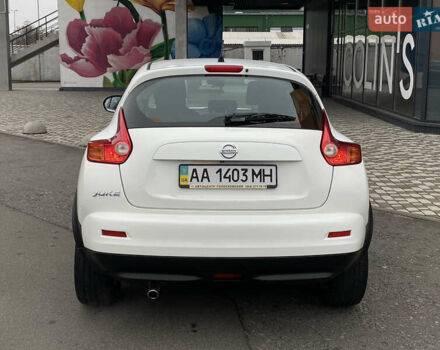 Белый Ниссан Жук, объемом двигателя 1.6 л и пробегом 85 тыс. км за 9800 $, фото 9 на Automoto.ua