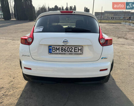 Белый Ниссан Жук, объемом двигателя 1.5 л и пробегом 240 тыс. км за 8990 $, фото 5 на Automoto.ua