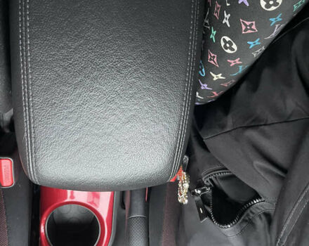 Белый Ниссан Жук, объемом двигателя 1.6 л и пробегом 93 тыс. км за 10399 $, фото 24 на Automoto.ua