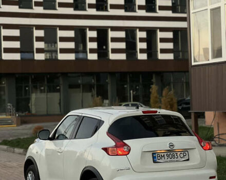 Белый Ниссан Жук, объемом двигателя 1.6 л и пробегом 77 тыс. км за 11500 $, фото 1 на Automoto.ua