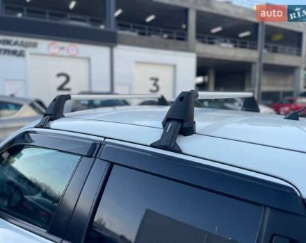 Белый Ниссан Жук, объемом двигателя 1.6 л и пробегом 123 тыс. км за 12250 $, фото 3 на Automoto.ua