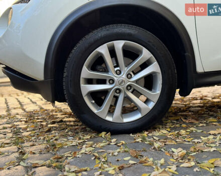 Белый Ниссан Жук, объемом двигателя 1.62 л и пробегом 126 тыс. км за 10999 $, фото 12 на Automoto.ua