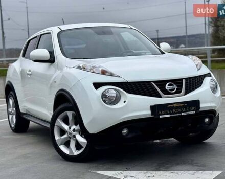 Белый Ниссан Жук, объемом двигателя 1.6 л и пробегом 115 тыс. км за 9900 $, фото 7 на Automoto.ua