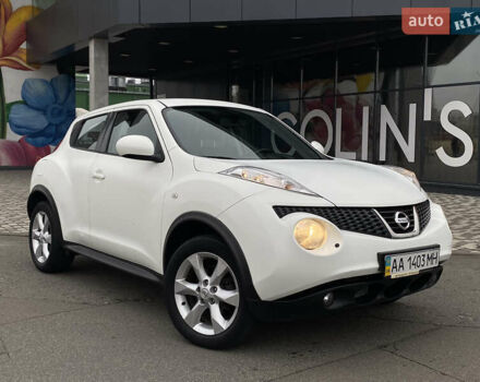 Белый Ниссан Жук, объемом двигателя 1.6 л и пробегом 85 тыс. км за 9800 $, фото 5 на Automoto.ua