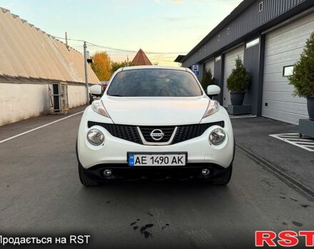 Ниссан Жук 2012 в Днепре (Днепропетровске) на Automoto.ua Белый Ниссан Жук, объемом двигателя 1.6 л и пробегом 94 тыс. км за 10500 $, фото 1 на Automoto.ua