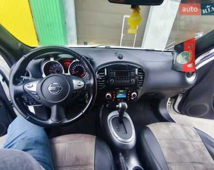 Белый Ниссан Жук, объемом двигателя 1.6 л и пробегом 207 тыс. км за 9800 $, фото 20 на Automoto.ua