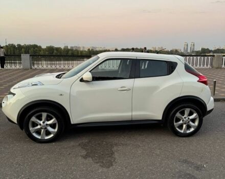 Белый Ниссан Жук, объемом двигателя 1.6 л и пробегом 132 тыс. км за 10200 $, фото 3 на Automoto.ua