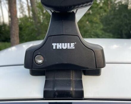 Белый Ниссан Жук, объемом двигателя 1.6 л и пробегом 157 тыс. км за 11700 $, фото 5 на Automoto.ua