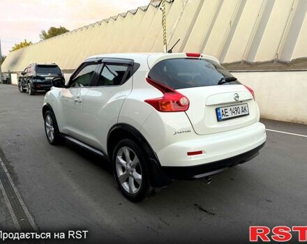 Ниссан Жук 2012 в Днепре (Днепропетровске) на Automoto.ua Белый Ниссан Жук, объемом двигателя 1.6 л и пробегом 94 тыс. км за 10500 $, фото 3 на Automoto.ua