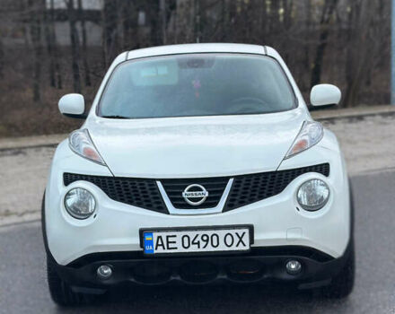 Белый Ниссан Жук, объемом двигателя 1.6 л и пробегом 128 тыс. км за 10700 $, фото 1 на Automoto.ua