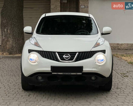 Белый Ниссан Жук, объемом двигателя 1.6 л и пробегом 88 тыс. км за 8900 $, фото 5 на Automoto.ua
