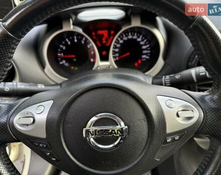 Белый Ниссан Жук, объемом двигателя 1.6 л и пробегом 175 тыс. км за 9000 $, фото 9 на Automoto.ua