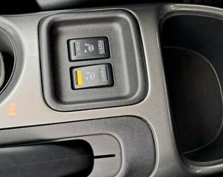 Белый Ниссан Жук, объемом двигателя 1.5 л и пробегом 237 тыс. км за 9650 $, фото 12 на Automoto.ua