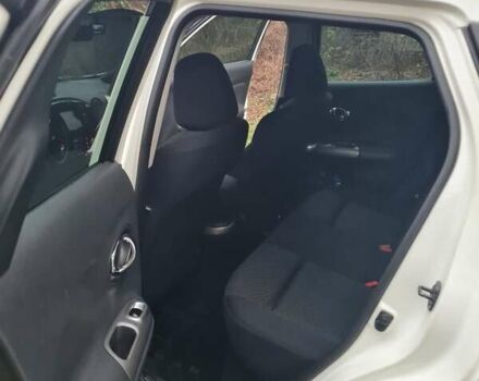 Белый Ниссан Жук, объемом двигателя 1.6 л и пробегом 140 тыс. км за 10500 $, фото 4 на Automoto.ua