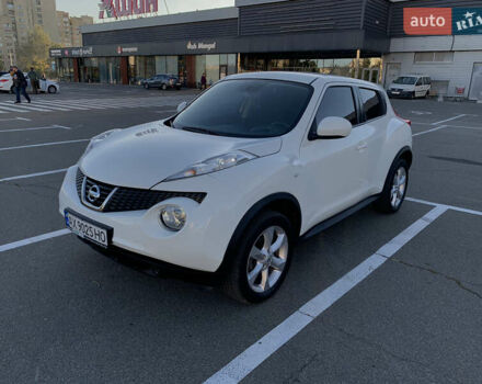 Белый Ниссан Жук, объемом двигателя 1.6 л и пробегом 87 тыс. км за 11000 $, фото 1 на Automoto.ua