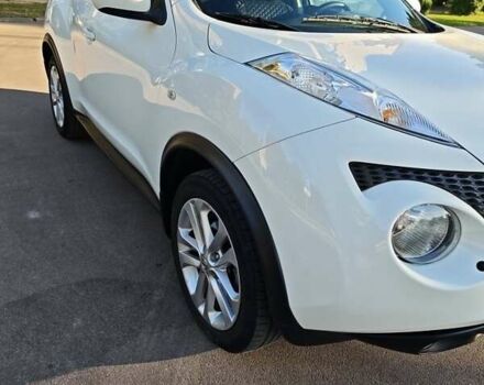 Белый Ниссан Жук, объемом двигателя 1.6 л и пробегом 130 тыс. км за 10200 $, фото 4 на Automoto.ua