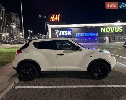 Білий Ніссан Жук, об'ємом двигуна 1.6 л та пробігом 105 тис. км за 10000 $, фото 6 на Automoto.ua