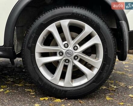 Белый Ниссан Жук, объемом двигателя 1.6 л и пробегом 255 тыс. км за 8999 $, фото 55 на Automoto.ua