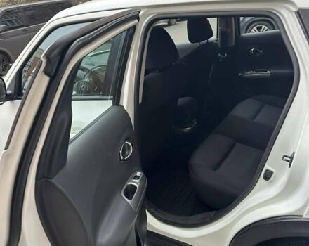 Белый Ниссан Жук, объемом двигателя 1.6 л и пробегом 149 тыс. км за 9700 $, фото 14 на Automoto.ua