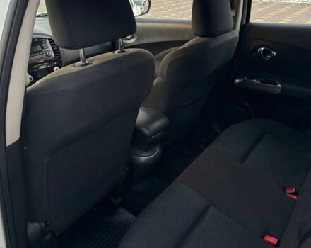 Белый Ниссан Жук, объемом двигателя 1.6 л и пробегом 132 тыс. км за 10200 $, фото 10 на Automoto.ua