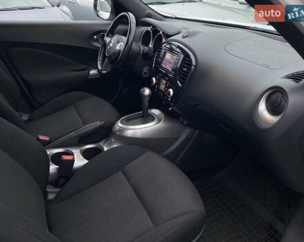 Белый Ниссан Жук, объемом двигателя 1.6 л и пробегом 85 тыс. км за 9800 $, фото 17 на Automoto.ua