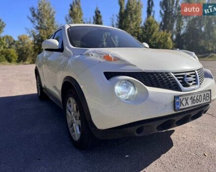 Белый Ниссан Жук, объемом двигателя 1.62 л и пробегом 208 тыс. км за 10500 $, фото 3 на Automoto.ua