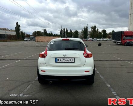 Белый Ниссан Жук, объемом двигателя 1.6 л и пробегом 134 тыс. км за 10200 $, фото 2 на Automoto.ua