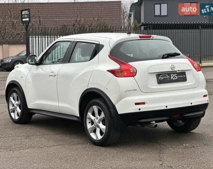 Белый Ниссан Жук, объемом двигателя 1.6 л и пробегом 159 тыс. км за 9700 $, фото 6 на Automoto.ua