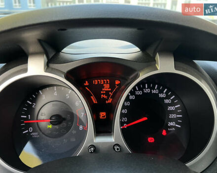 Ниссан Жук 2012 в Черновцах на Automoto.ua Белый Ниссан Жук, объемом двигателя 1.6 л и пробегом 137 тыс. км за 9200 $, фото 26 на Automoto.ua