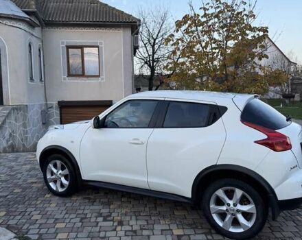 Белый Ниссан Жук, объемом двигателя 1.6 л и пробегом 157 тыс. км за 9000 $, фото 16 на Automoto.ua