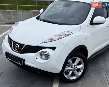 Белый Ниссан Жук, объемом двигателя 1.6 л и пробегом 115 тыс. км за 9900 $, фото 2 на Automoto.ua