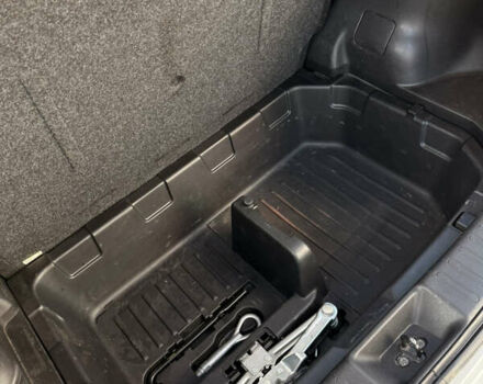 Белый Ниссан Жук, объемом двигателя 1.6 л и пробегом 83 тыс. км за 10300 $, фото 7 на Automoto.ua