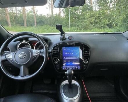 Белый Ниссан Жук, объемом двигателя 1.6 л и пробегом 157 тыс. км за 11700 $, фото 8 на Automoto.ua