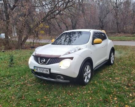 Белый Ниссан Жук, объемом двигателя 1.6 л и пробегом 140 тыс. км за 10500 $, фото 18 на Automoto.ua