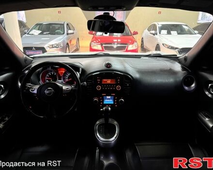 Белый Ниссан Жук, объемом двигателя 1.6 л и пробегом 141 тыс. км за 10900 $, фото 10 на Automoto.ua