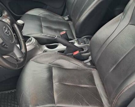 Белый Ниссан Жук, объемом двигателя 1.5 л и пробегом 237 тыс. км за 9650 $, фото 10 на Automoto.ua