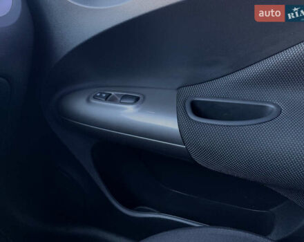 Белый Ниссан Жук, объемом двигателя 1.6 л и пробегом 87 тыс. км за 11000 $, фото 18 на Automoto.ua