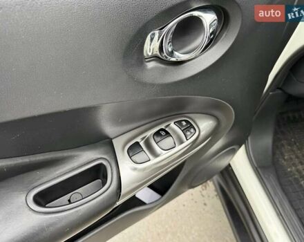 Белый Ниссан Жук, объемом двигателя 1.6 л и пробегом 115 тыс. км за 9900 $, фото 22 на Automoto.ua