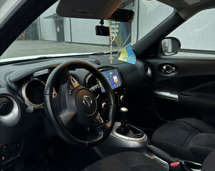 Белый Ниссан Жук, объемом двигателя 1.5 л и пробегом 195 тыс. км за 9500 $, фото 16 на Automoto.ua