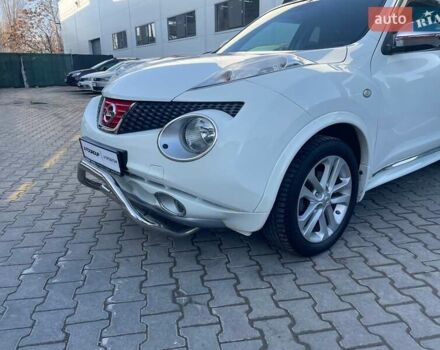 Белый Ниссан Жук, объемом двигателя 1.6 л и пробегом 123 тыс. км за 12250 $, фото 1 на Automoto.ua