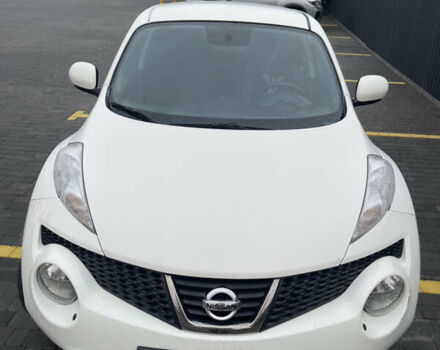 Белый Ниссан Жук, объемом двигателя 1.6 л и пробегом 93 тыс. км за 10399 $, фото 1 на Automoto.ua