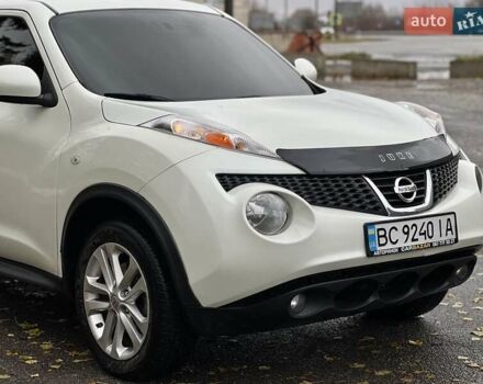 Белый Ниссан Жук, объемом двигателя 1.6 л и пробегом 255 тыс. км за 8999 $, фото 7 на Automoto.ua