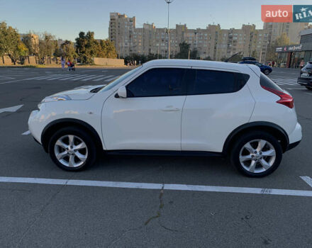 Белый Ниссан Жук, объемом двигателя 1.6 л и пробегом 87 тыс. км за 11000 $, фото 5 на Automoto.ua