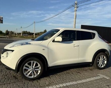 Белый Ниссан Жук, объемом двигателя 1.6 л и пробегом 131 тыс. км за 9500 $, фото 3 на Automoto.ua