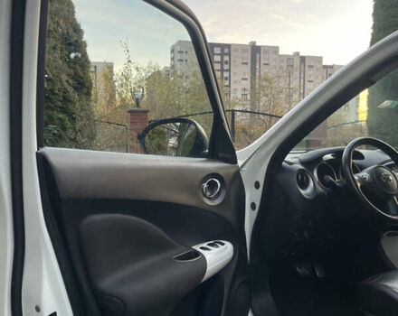 Білий Ніссан Жук, об'ємом двигуна 1.6 л та пробігом 155 тис. км за 10599 $, фото 17 на Automoto.ua