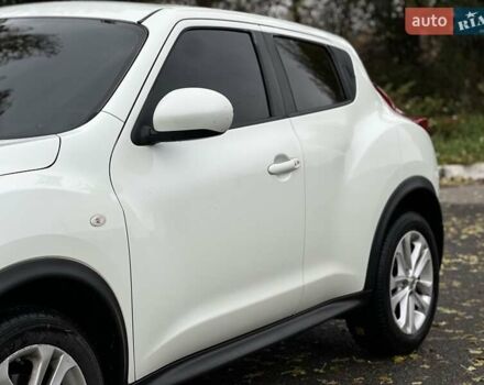 Белый Ниссан Жук, объемом двигателя 1.6 л и пробегом 255 тыс. км за 8999 $, фото 2 на Automoto.ua