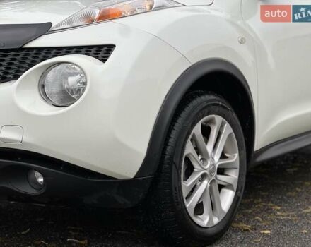 Белый Ниссан Жук, объемом двигателя 1.6 л и пробегом 255 тыс. км за 8999 $, фото 4 на Automoto.ua