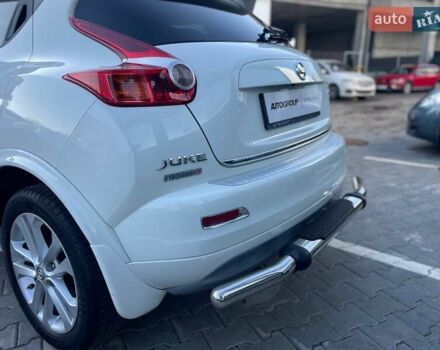 Белый Ниссан Жук, объемом двигателя 1.6 л и пробегом 123 тыс. км за 12250 $, фото 5 на Automoto.ua