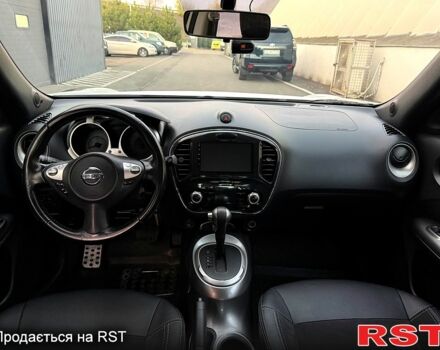 Ниссан Жук 2012 в Днепре (Днепропетровске) на Automoto.ua Белый Ниссан Жук, объемом двигателя 1.6 л и пробегом 94 тыс. км за 10500 $, фото 8 на Automoto.ua