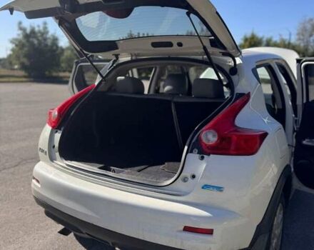 Белый Ниссан Жук, объемом двигателя 1.62 л и пробегом 208 тыс. км за 10500 $, фото 1 на Automoto.ua